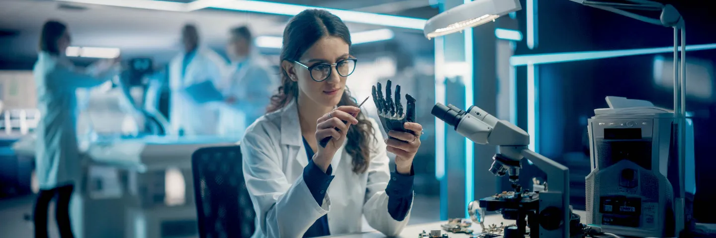 Master Medizintechnik & Management | WINGS-Fernstudium