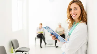 Bachelor Gesundheitsmanagement | WINGS-Fernstudium