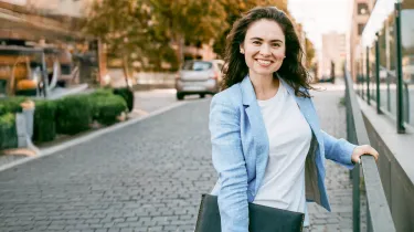 Bachelor Wirtschaftsrecht | WINGS-Fernstudium