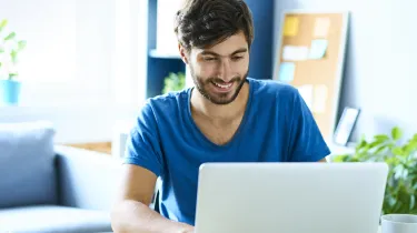 Hochschulzugangsprüfung ohne Abitur | WINGS-Fernstudium