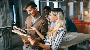 Neus Onlinestudium Bachelor Wirtschaftsrecht | WINGS-Fernstudium