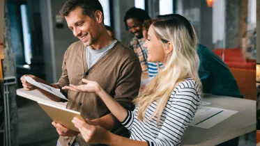 Onlinestudium Bachelor Wirtschftsrecht | WINGS-Fernstudium