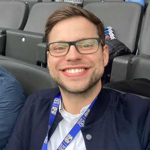 Tobias Lopper, Projektkoordinator für Sportgroßveranstaltungen in Berlin und Studierender Master Sportmanagement | WINGS-Fernstudium