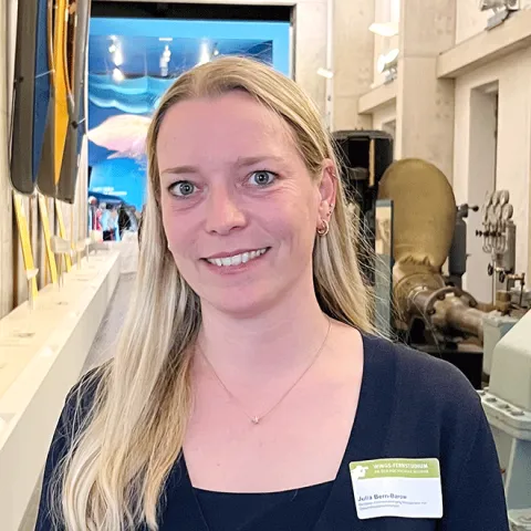 Julia Bern-Barow - Absolventin Bachelor Gesundheitsmanagement | WINGS-Fernstudium